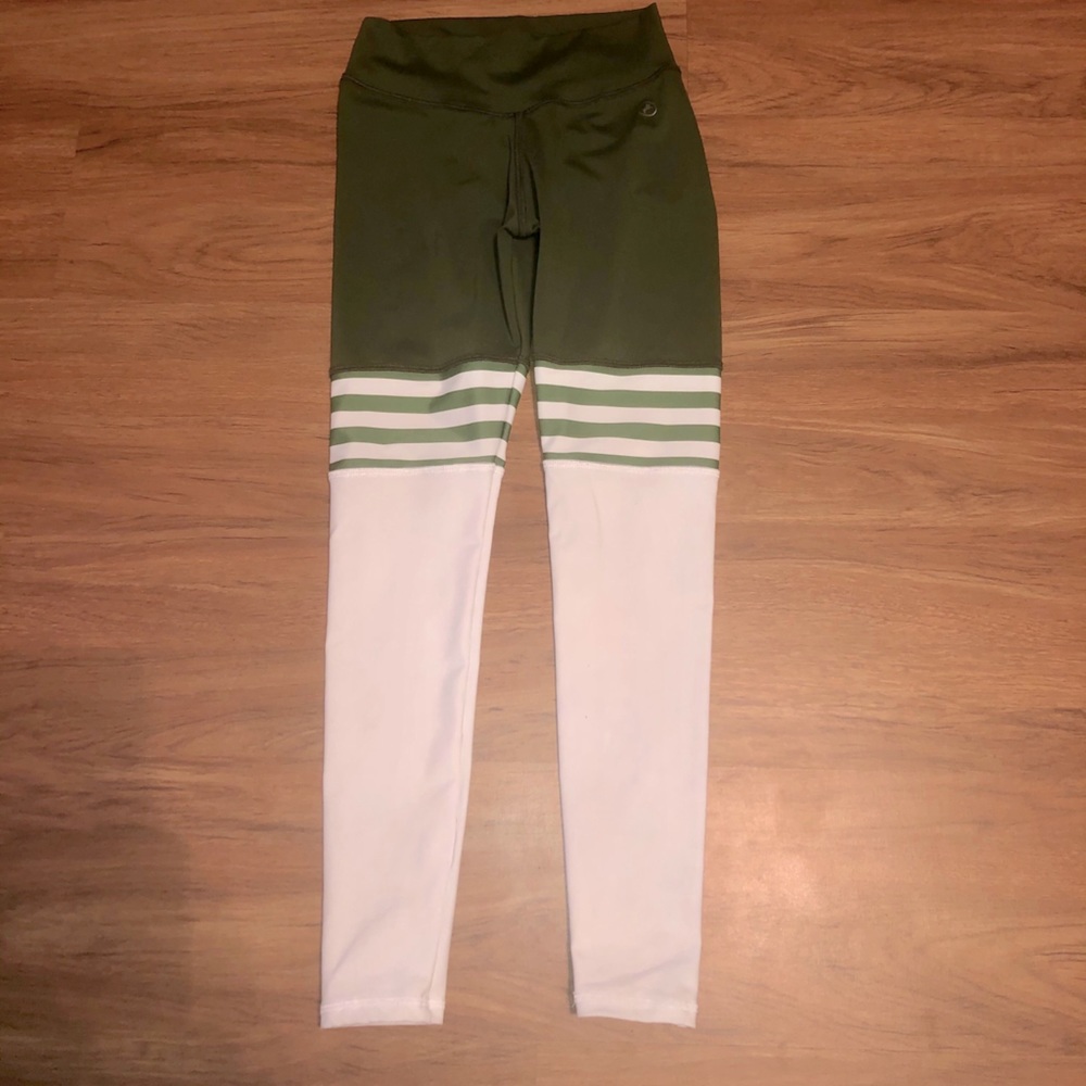 ABS2B Leggings